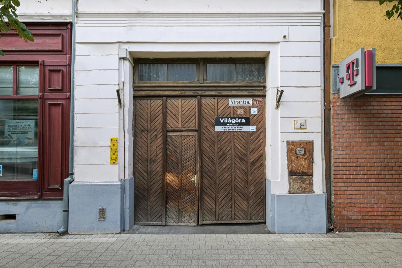 Vilagora Apartman Gyula Exterior photo